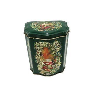 Avon Christmas English 1980s Tin Canister 1982 Vintage England Decorative
